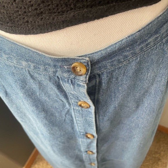 Urban Renewal Upcycle Maxi Denim Pleated Skirt Woman 12 - Picture 5 of 7